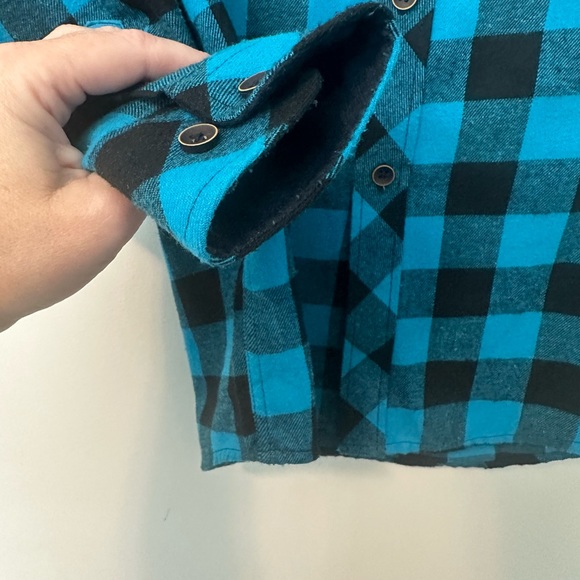 Handsome Boys Flannel Button up shirt - Picture 5 of 8